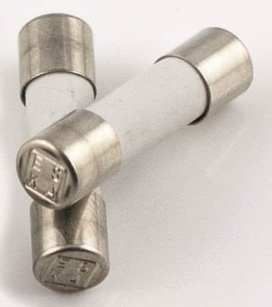 ESKA 5x20mm M 5A 250V            521.024 Feinsicherung mittelträge (SIBA 172100)